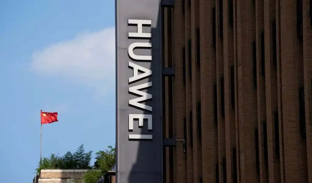Huawei Predicts 9% Revenue Growth In 2023, Driven By Strong Smartphone Sales.