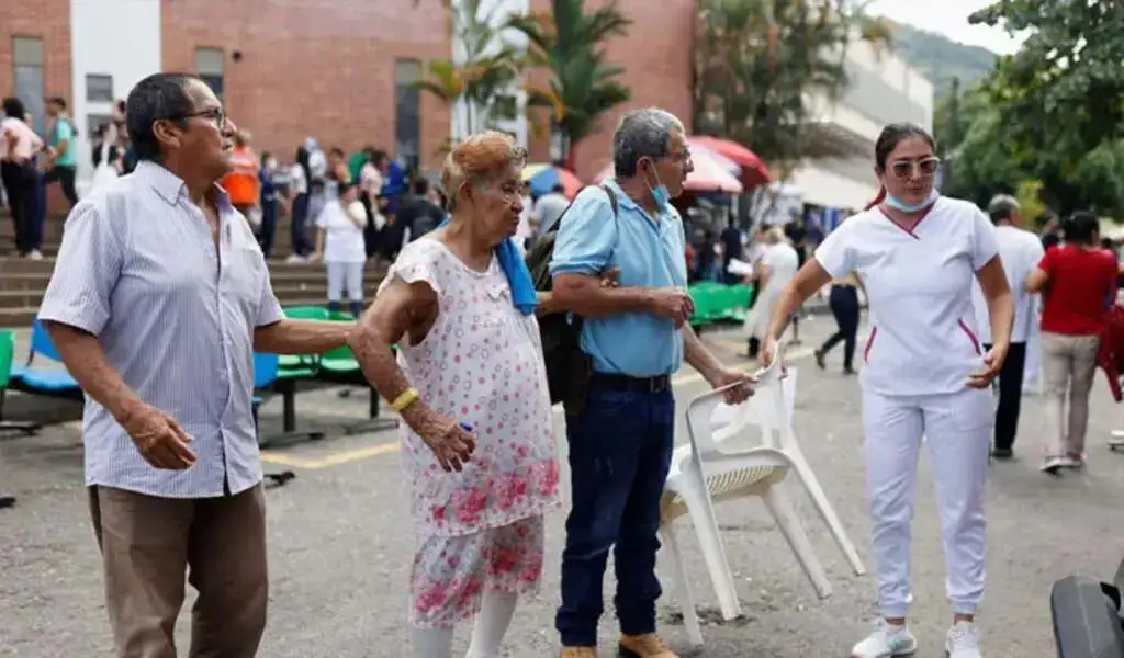 Colombia: Strong 6.4 Earthquake Knocks Out Cartago, Pereira