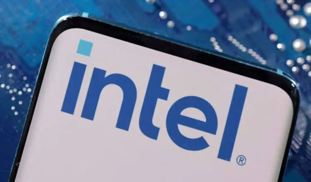 Intel's Stock Dives Due To Bleak Forecasts And Weak Demand For PC Chips