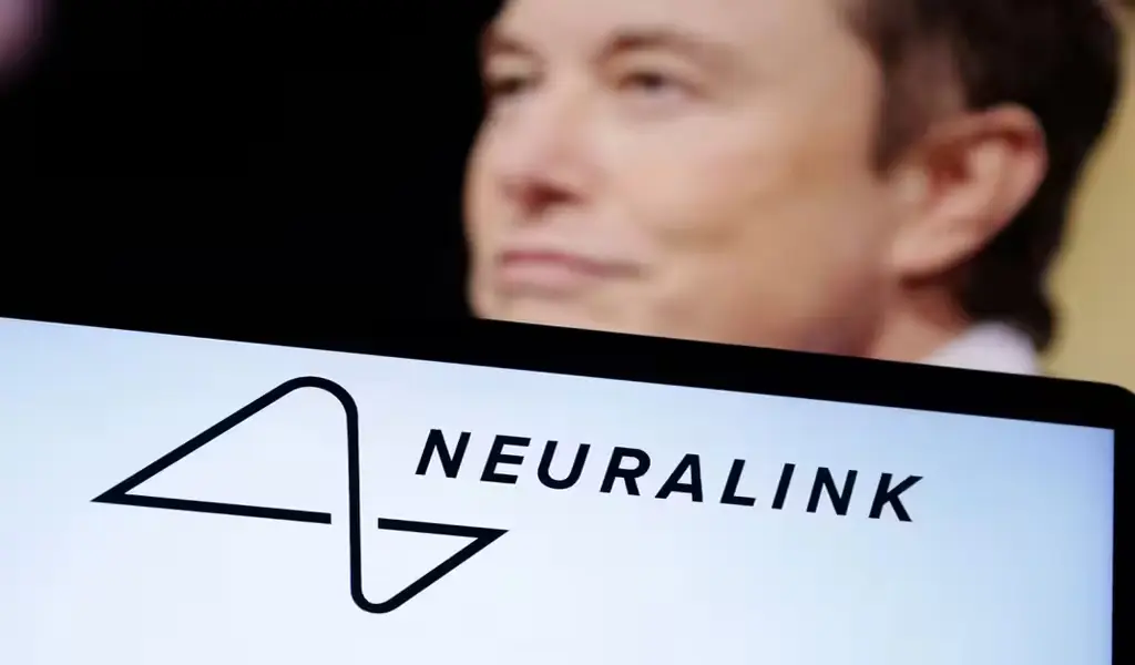 Neuralink Successfully Implants Brain Chip in First Human Patient, Elon Musk Announces Recovery