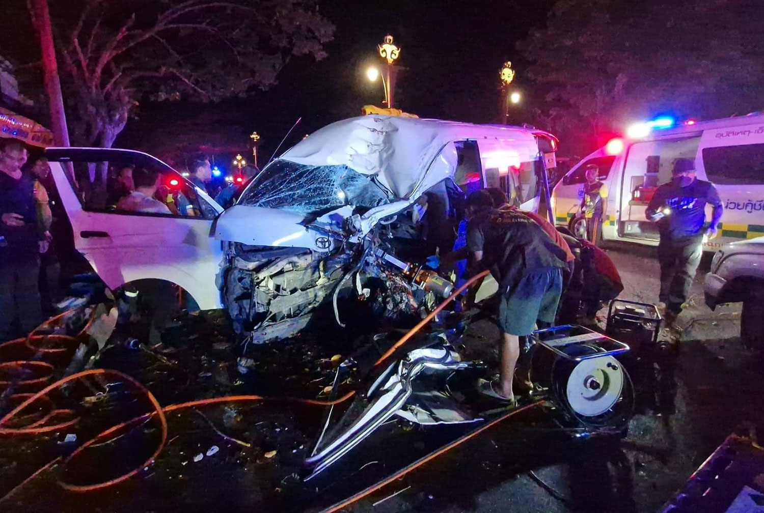 Passenger Van Crashes in Ayutthaya Thailand