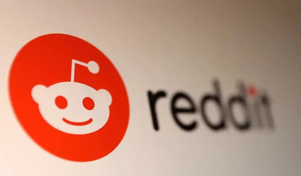 Reddit Signs Licensing Deal With AI Company, Reports