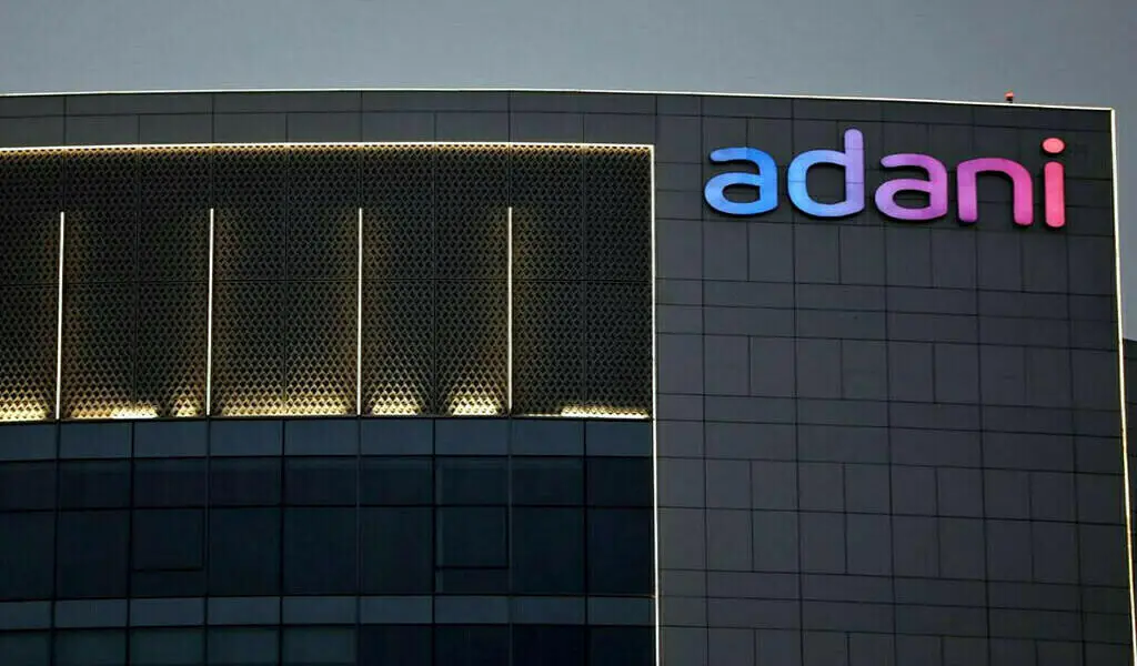 Sources Say Adani Energy Is In Early Talks About a $500mn Bond Issue
