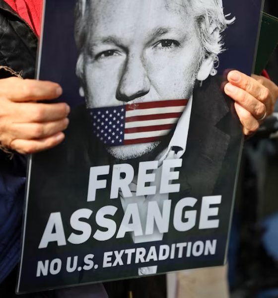 Julian Assange WikiLeaks