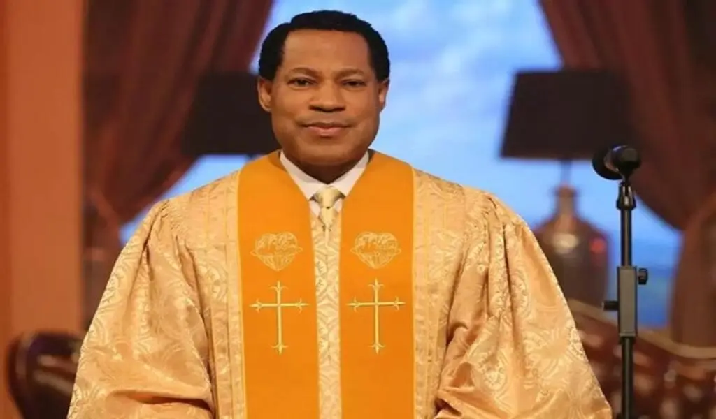 What Influenced Pastor Chris Oyakhilome's Biography?