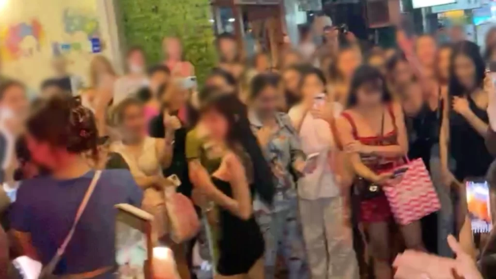 Police Called to Massive Brawl Between Thai and Filipino Ladyboy's 