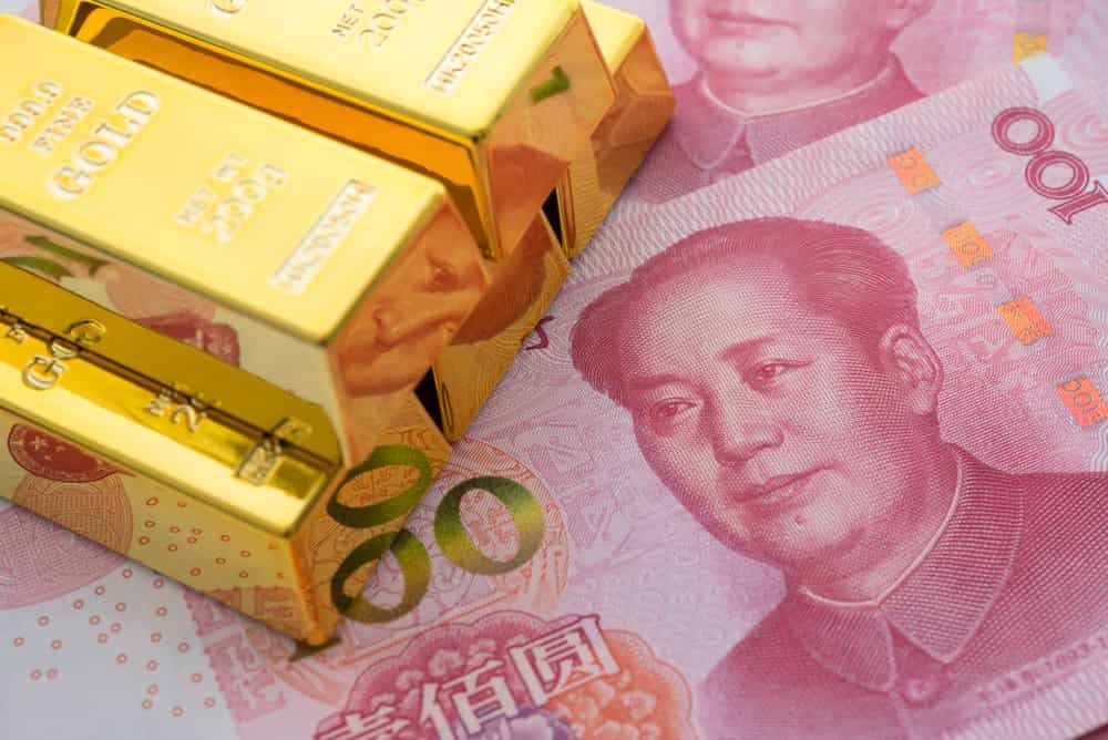 China Is Dumping U.S. Treasuries and Buying Gold