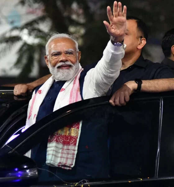 Indian Elections Start Without Modi Wave