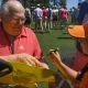 Verne Lundquist Shares a Moment With Tiger Woods At 16 At The Masters