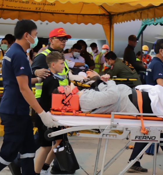 Twenty Singapore Airlines Passengers in Intensive Care