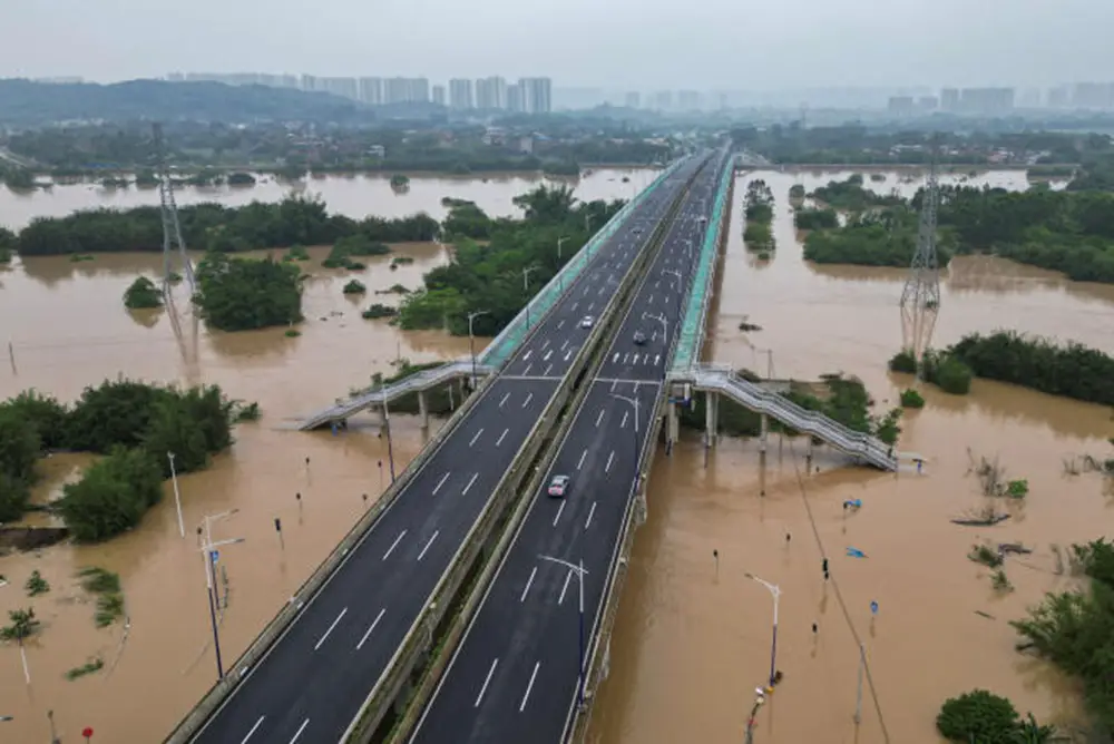 Torrential rains have lashed Guangdong