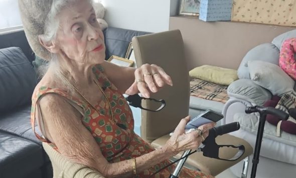 British Woman, 87 Expresses Regret Moving to Thailand