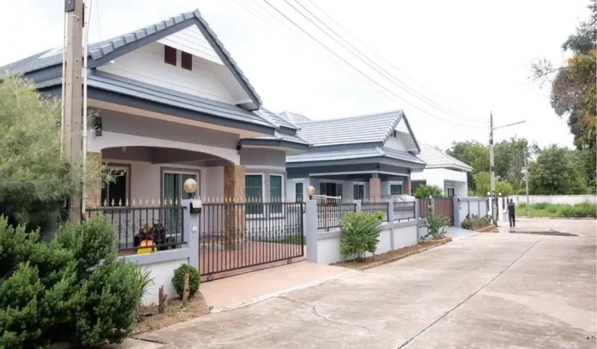 Burglar Strikes Pattaya Villages Six Homes Burglarized in One Night
