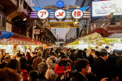In 15th Year of Decline, Japanese Population Sees Biggest Drop on Record