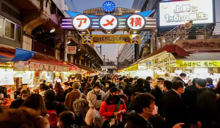 In 15th Year of Decline, Japanese Population Sees Biggest Drop on Record