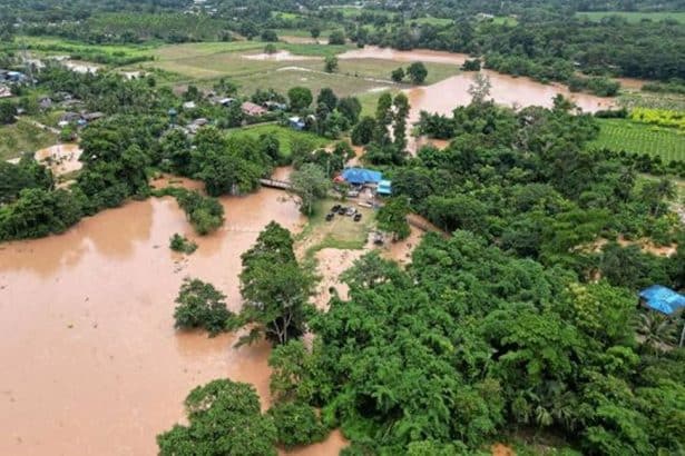 Ngao River Overflows its Banks