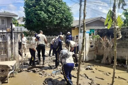 Mud removal, Chiang Rai