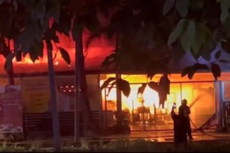 Pet Shop Fire Mae Sai Chiang Rai