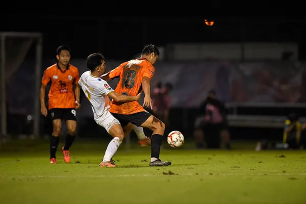 Lamphun Warrior 1-0 Singha Chiangrai United