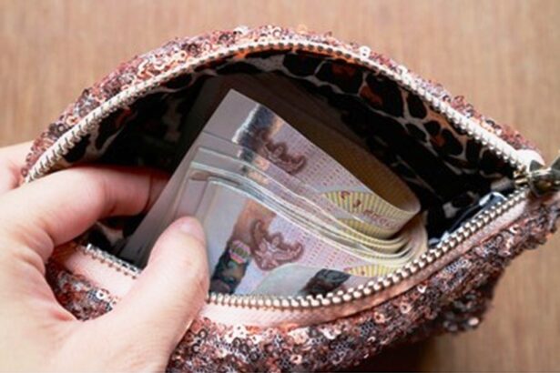 Police Officer Accused of Stealing Money