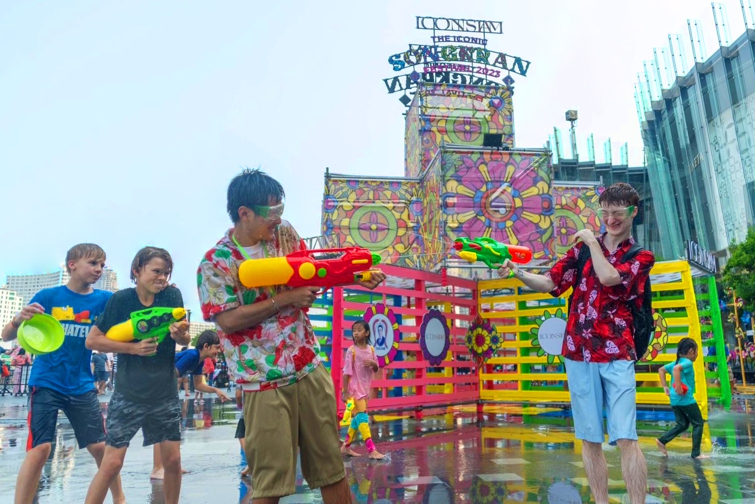 ICONSIAM Presents Thaiconic Songkran Celebration