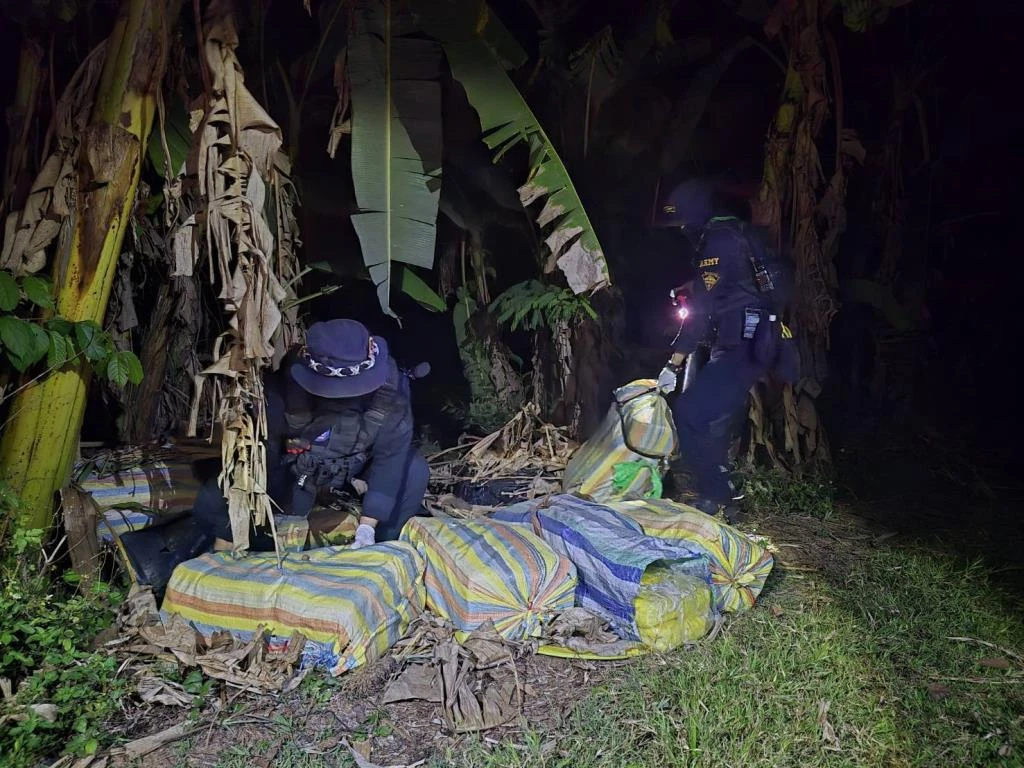 Chiang Rai Soldiers Seize 2.5 Million Meth Pills