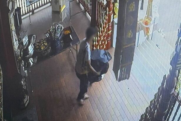 Chiang Rai's Wat Ming Muang Temple