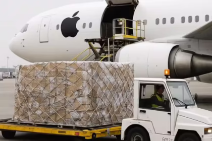 Apple Airlifts 1.5 Million iPhones from India