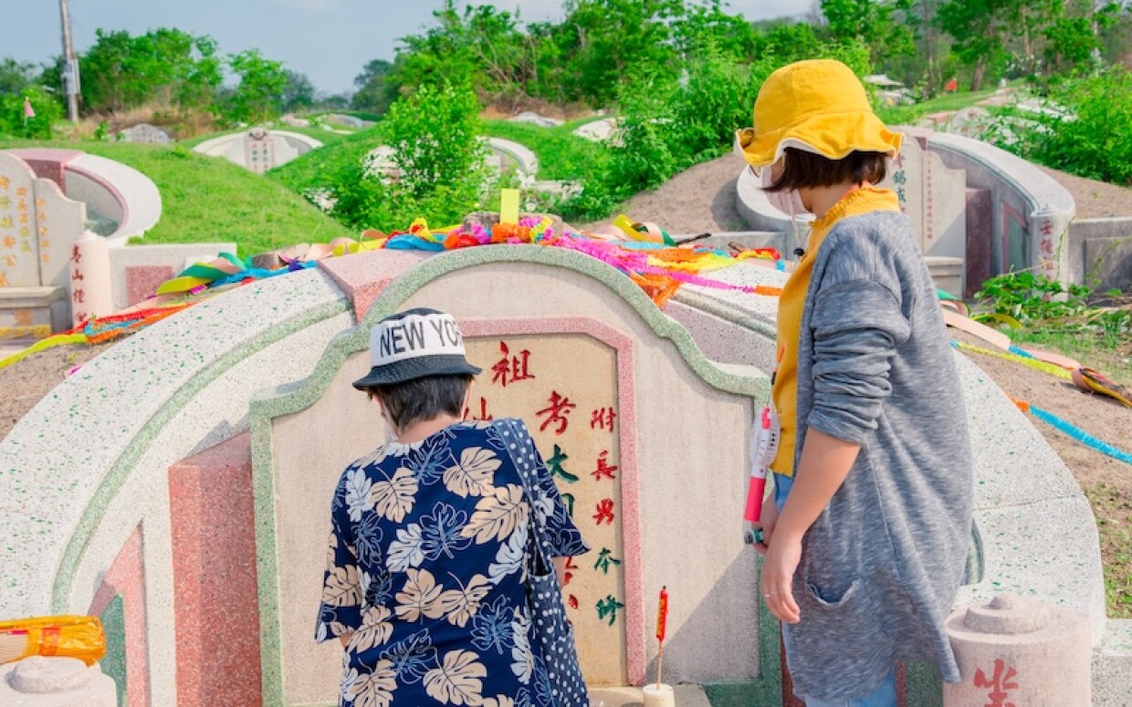 Qingming in Thailand