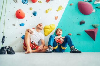 Indoor vs outdoor climbing