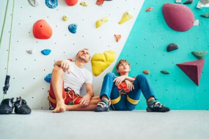 Indoor vs outdoor climbing