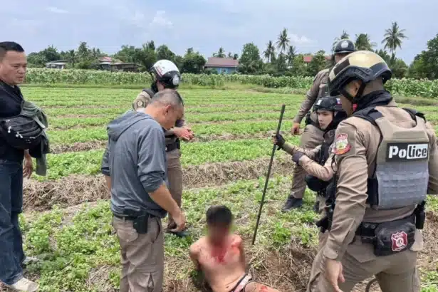 Crazed Man Attacks Police With a Knife