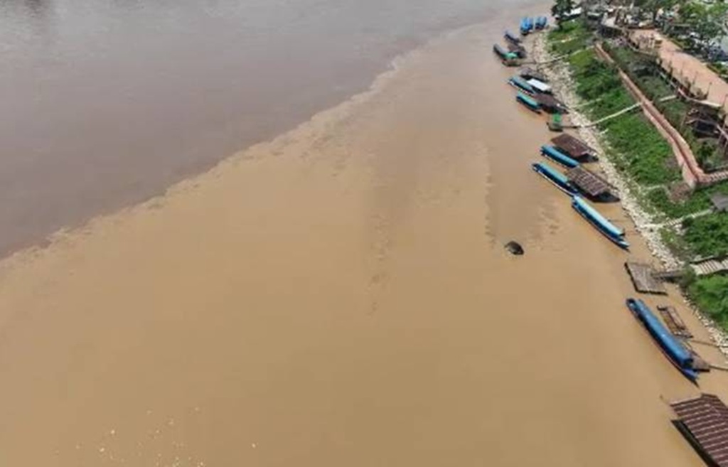 Chinese Mines Contaminate Chiang Rai's Rivers