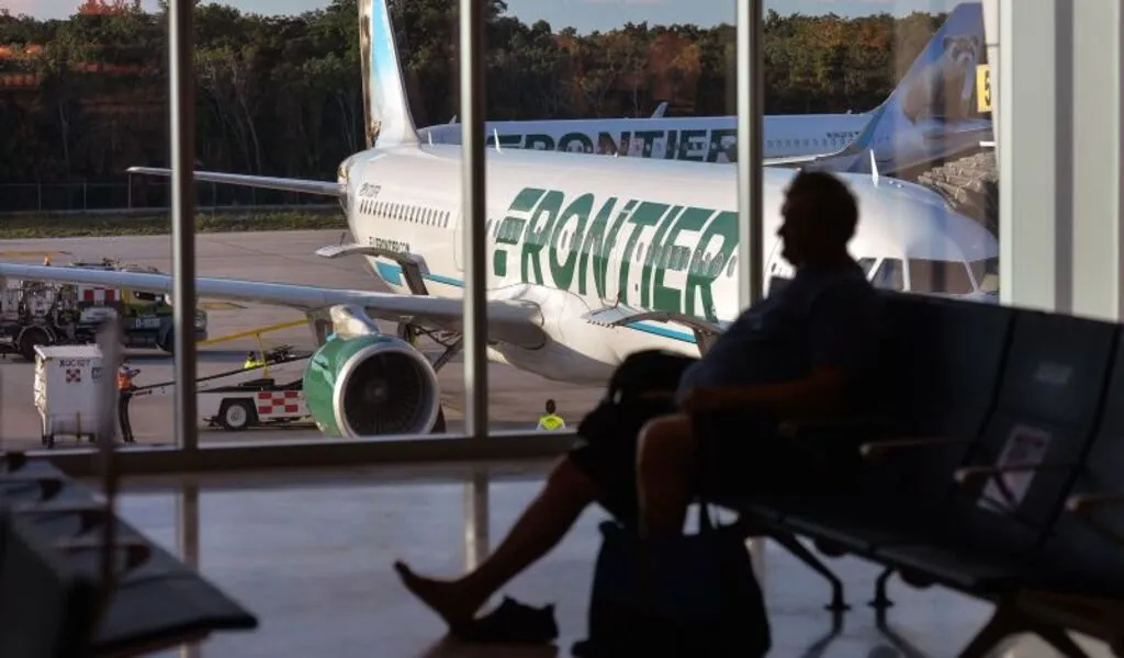 How to Contact Frontier Airlines Customer Service in 2025