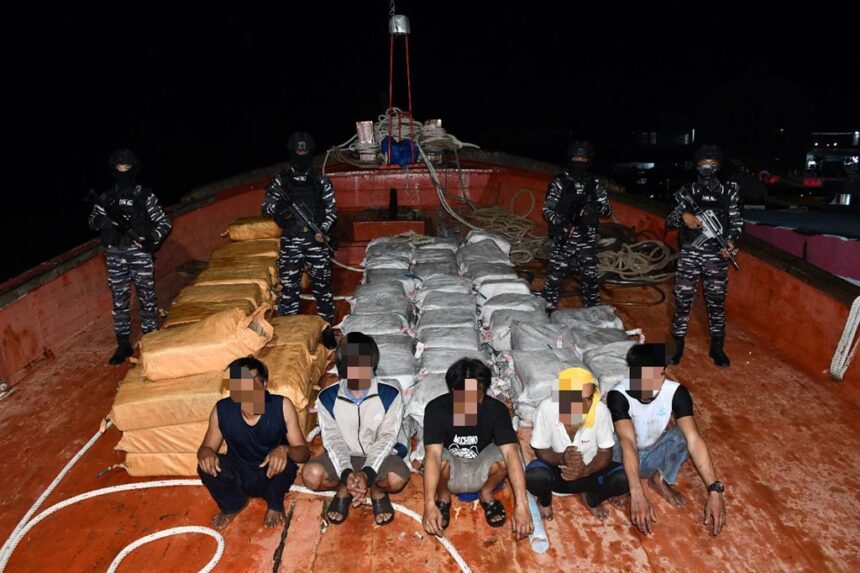 Indonesian Navy Intercepts Thai Vessel