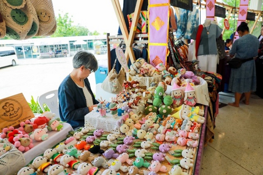 Wat Huay Pla Kang Community in Chiang Rai 