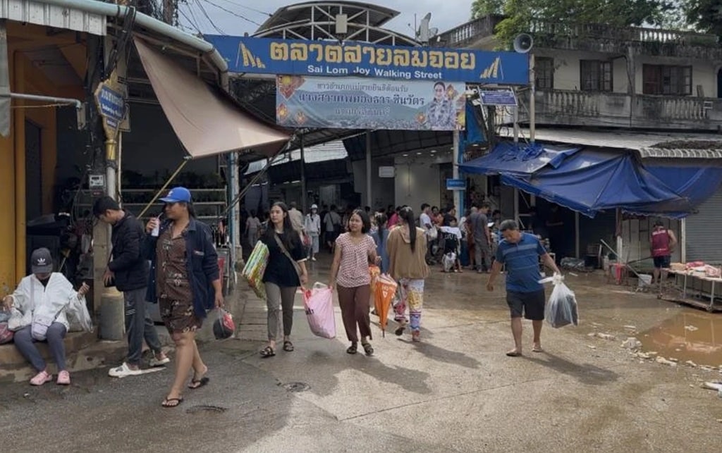 Sai Lom Joy market, Mae Sai, Chiang Rai
