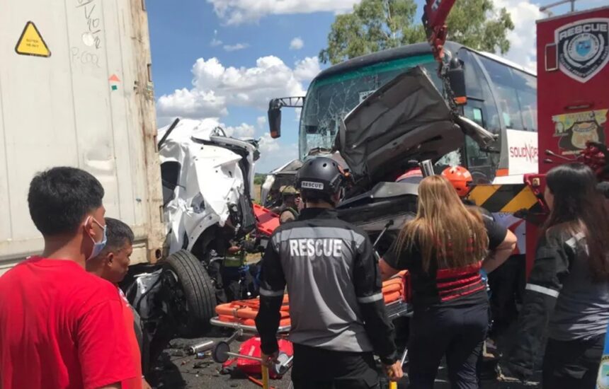 Ten dead, dozens injured in Philippines bus crash