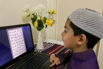 learning arabic online men