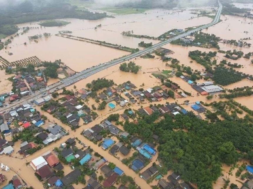 Severe Flooding Across Five Districts in Chiang Rai