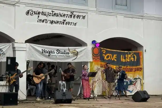 Folk Artists Preform in Chiang Rai