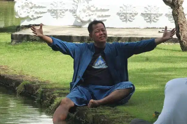 The artist behind Chiang Rai's White Temple, Chalermchai Kositpipat