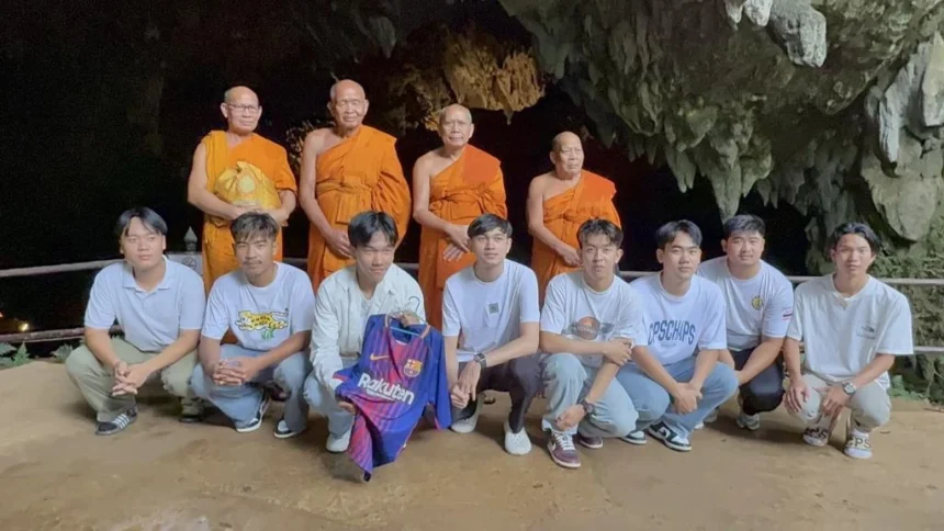 Wild Boar Team Joins in Making Merit on the 7th Anniversary of the Tham Luang Cave Rescue
