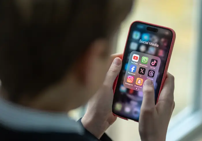 banning social media for children under 15