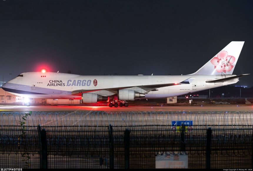 China Sends Cargo Planes to Iran