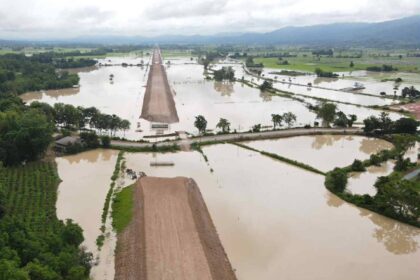 Flooding Chiang Rai Waterford Golf Course