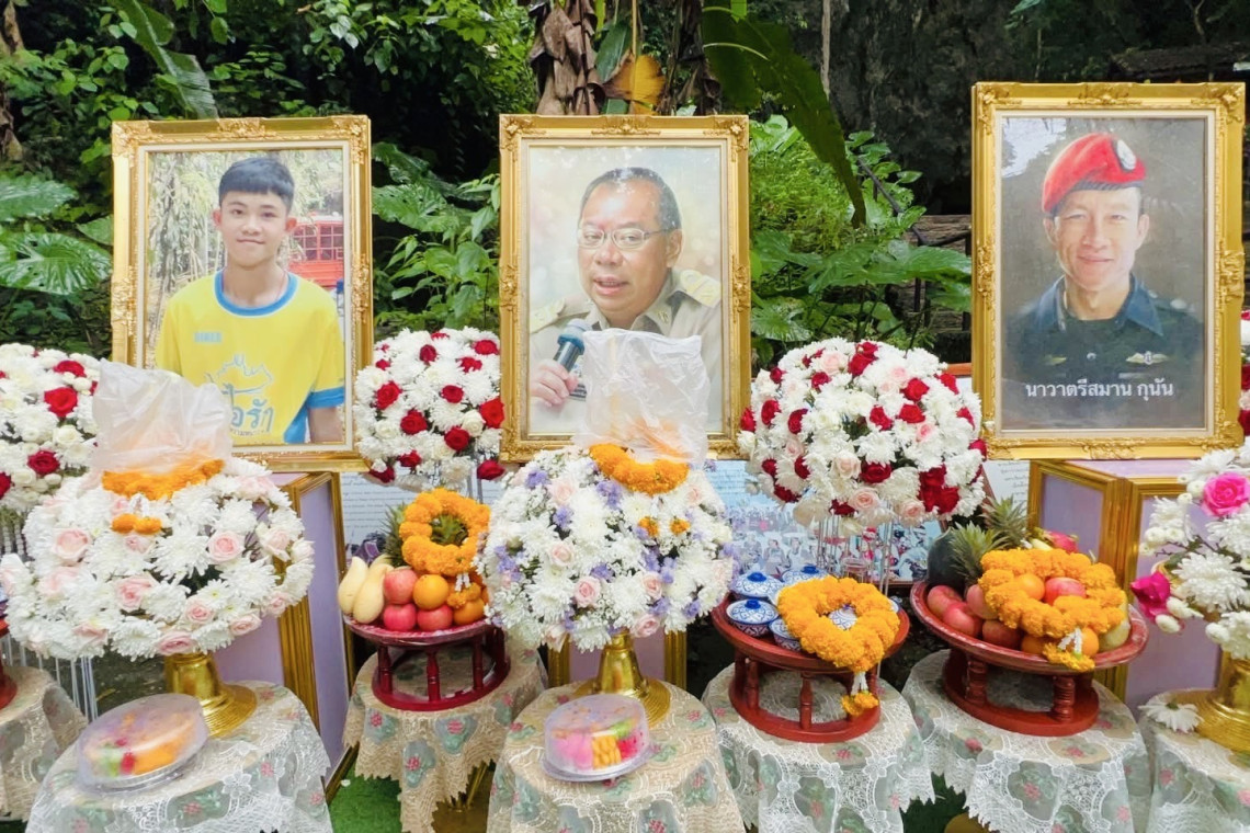 Wild Boar Team Joins in Making Merit on the 7th Anniversary of the Tham Luang Cave Rescue