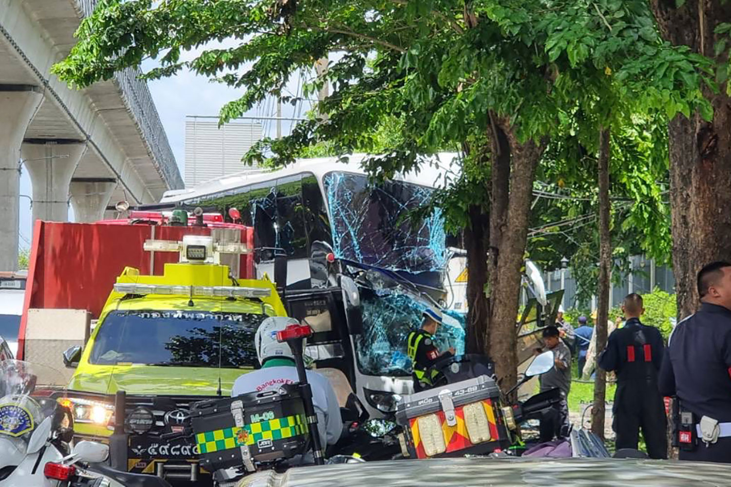 Tour Bus Crash Injures Indian Exchange Students in Bangkok