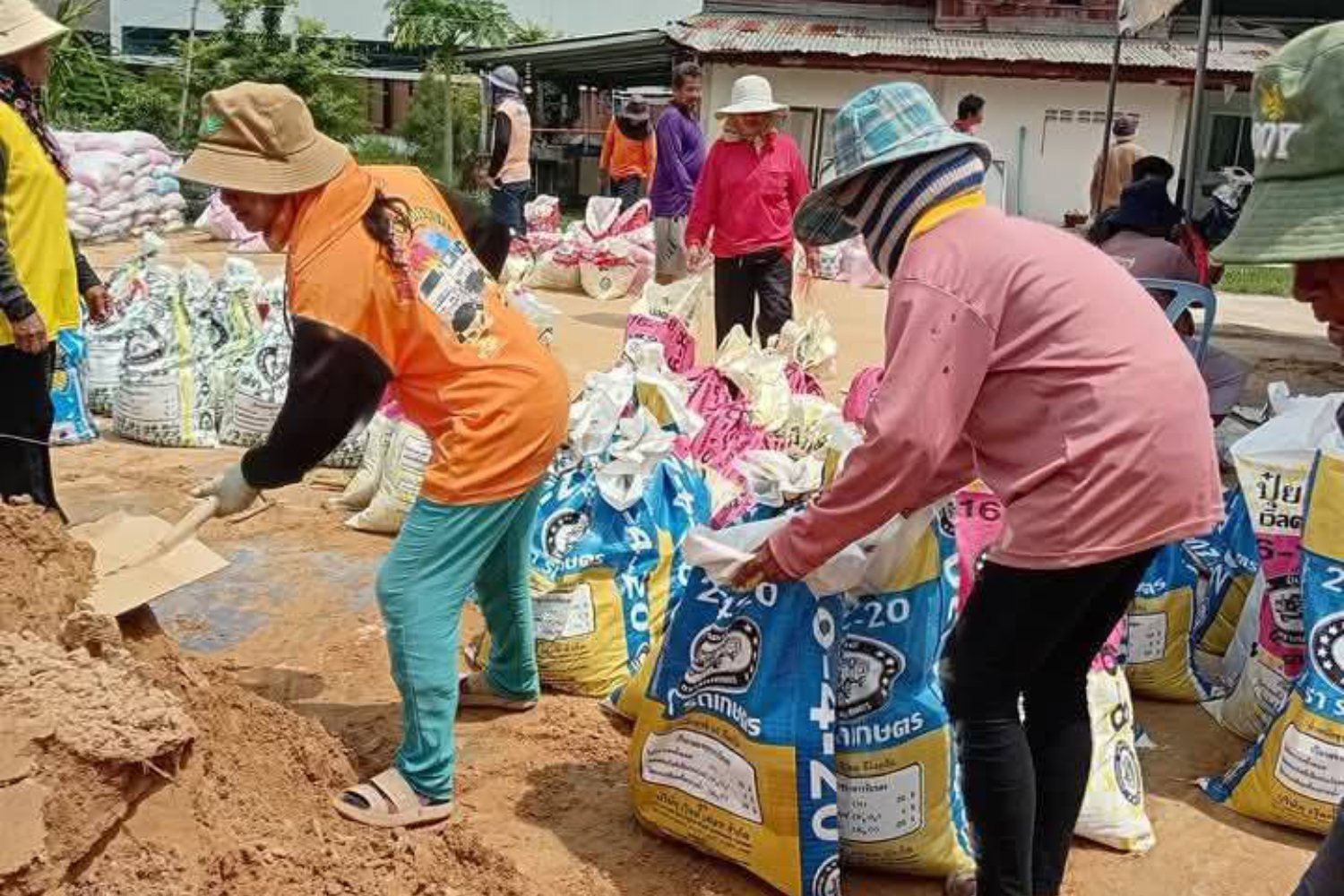 Border school builds bunkers as Thai-Cambodian tensions rise
