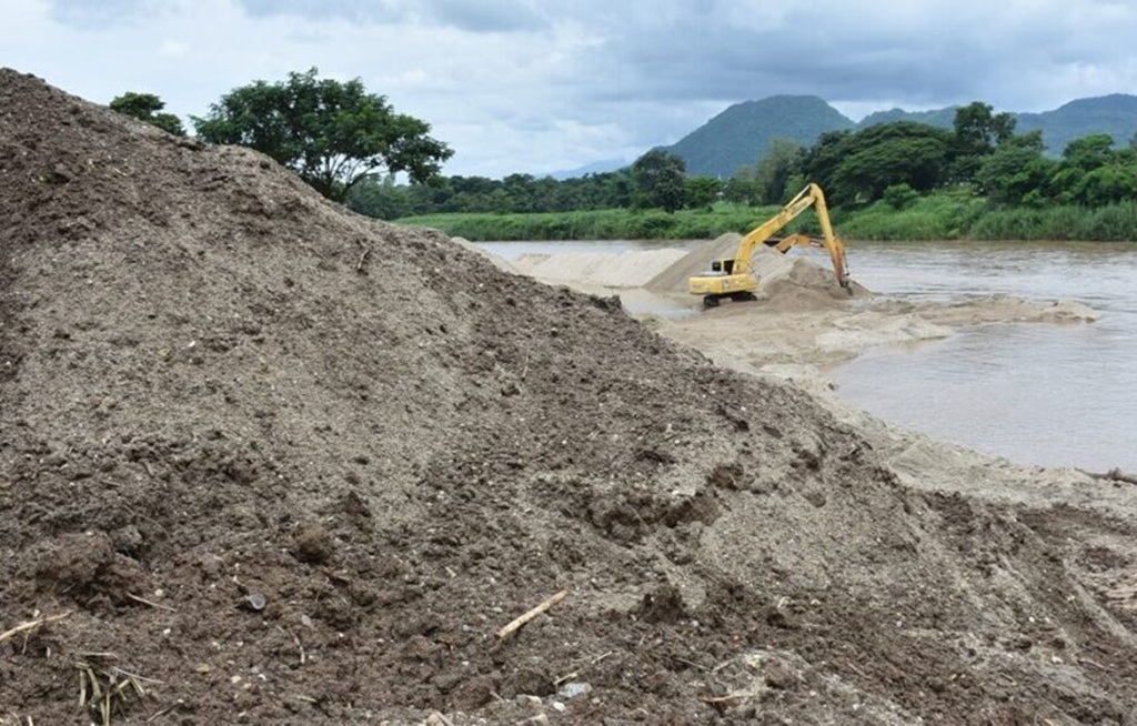 Chiang Rai Residents Hope Kok River Dredging Will Prevent Flooding
